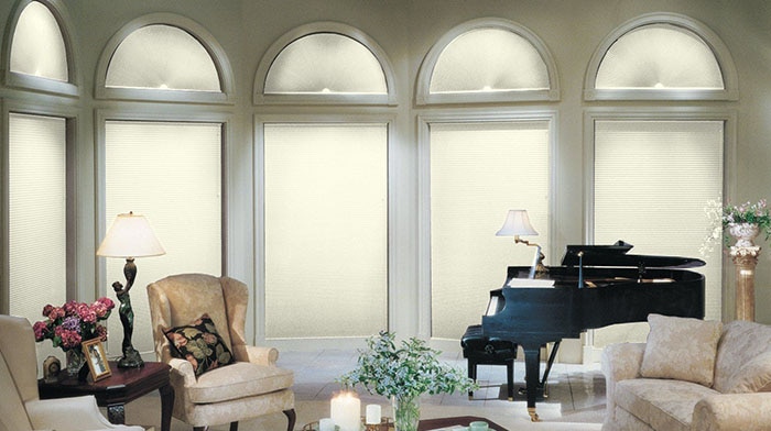 Bali: Blackout Cellular Arch